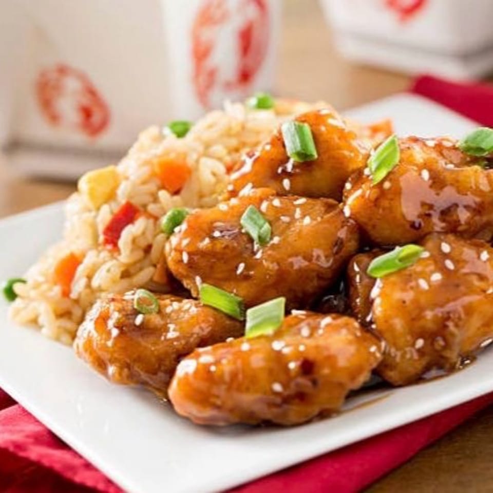 Delicious Chicken Lo Mein