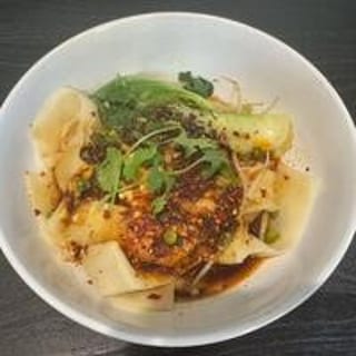 Hand-Pulled Noodles With Chili Oil